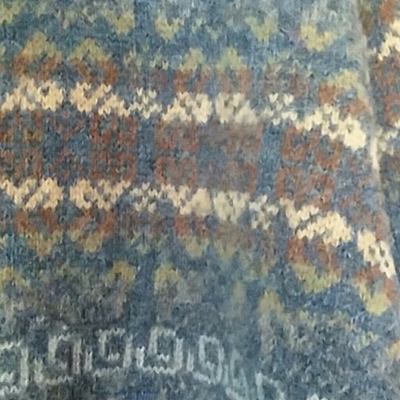 A pure wool sweater - Picture 4 of 4